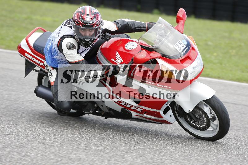 Archiv-2025/52 10.09.2025 FREERIDE Training  ADR/Gruppe M/35